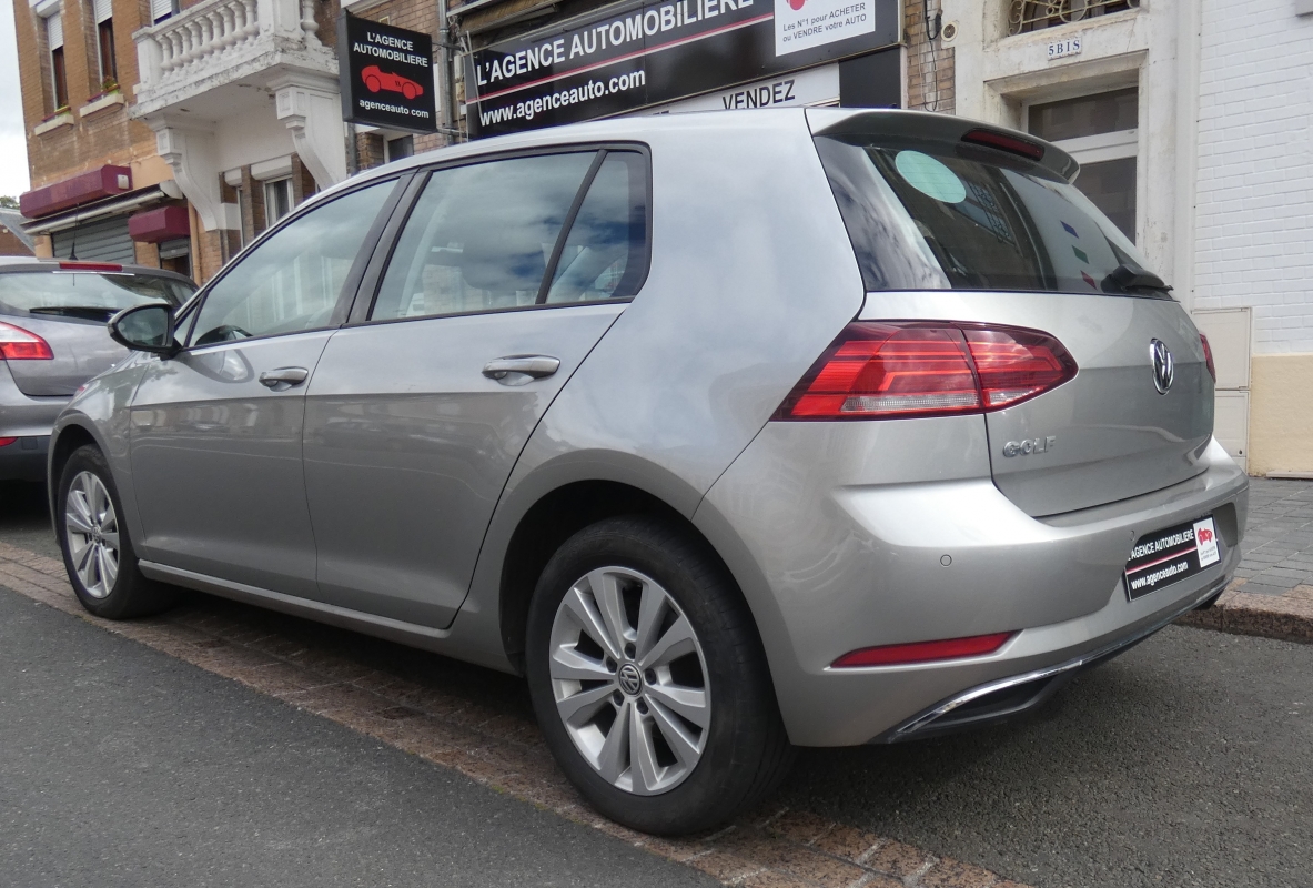 Volkswagen Golf — 17